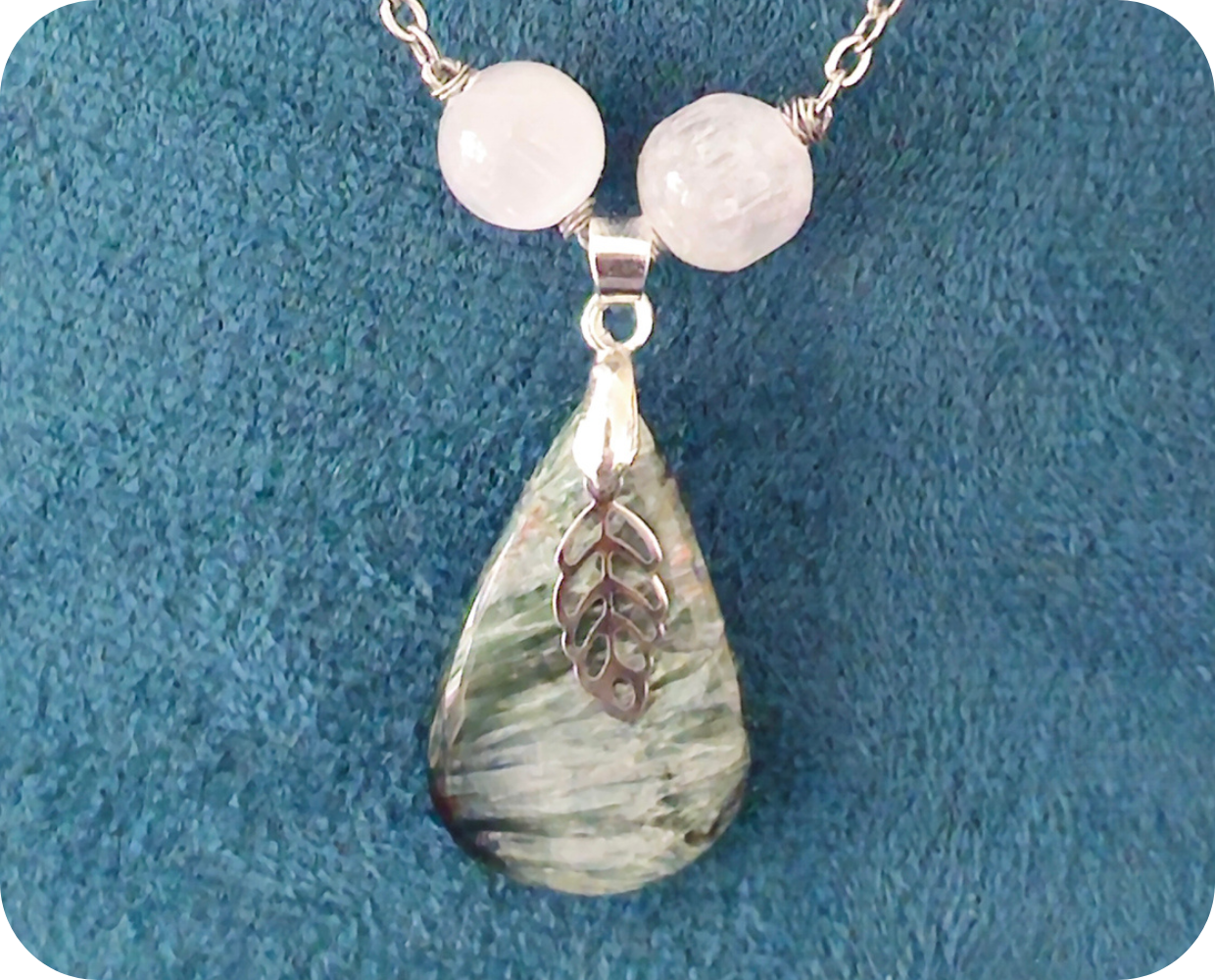 Collier Feuille Céleste